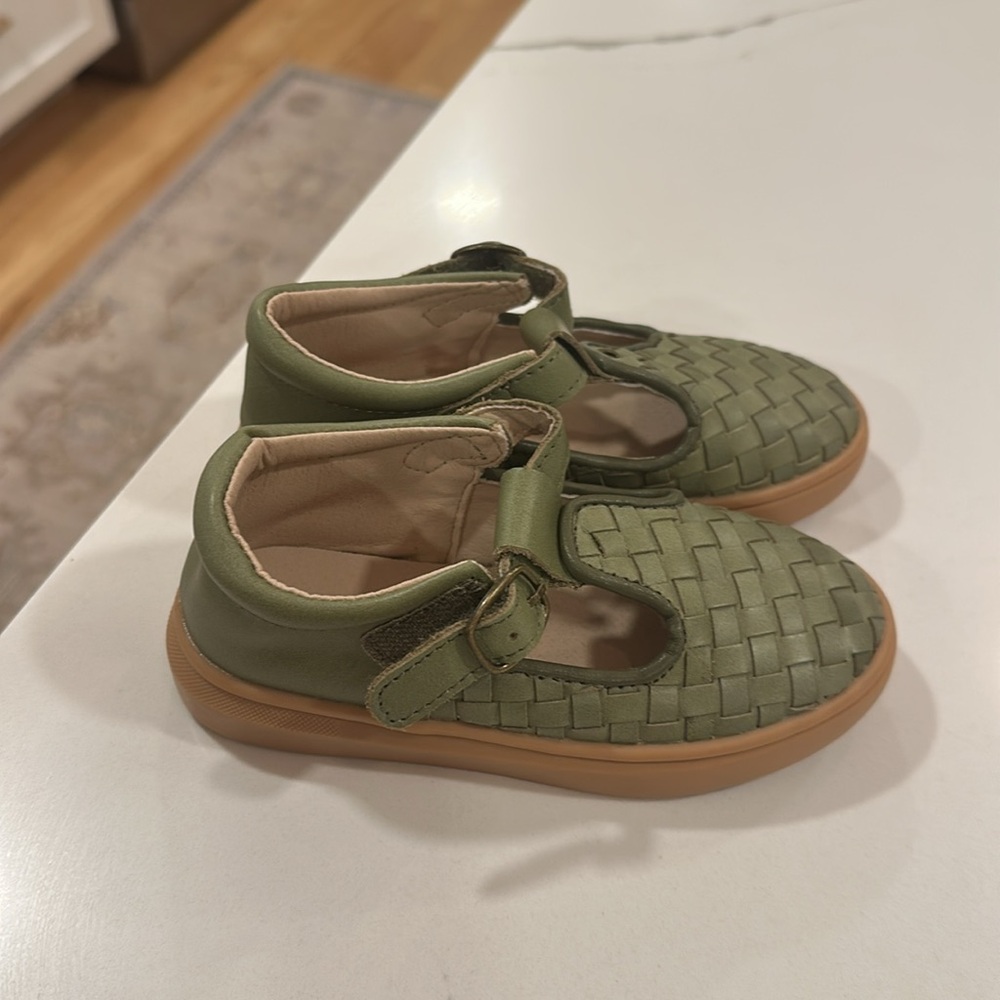 Consciously baby leather T bar sandals